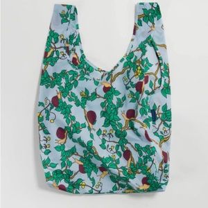 Standard Baggu snail nwot